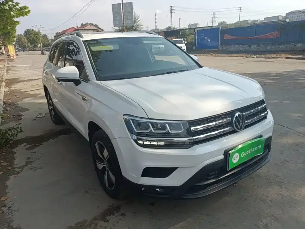 Volkswagen Tharu — фото 2
