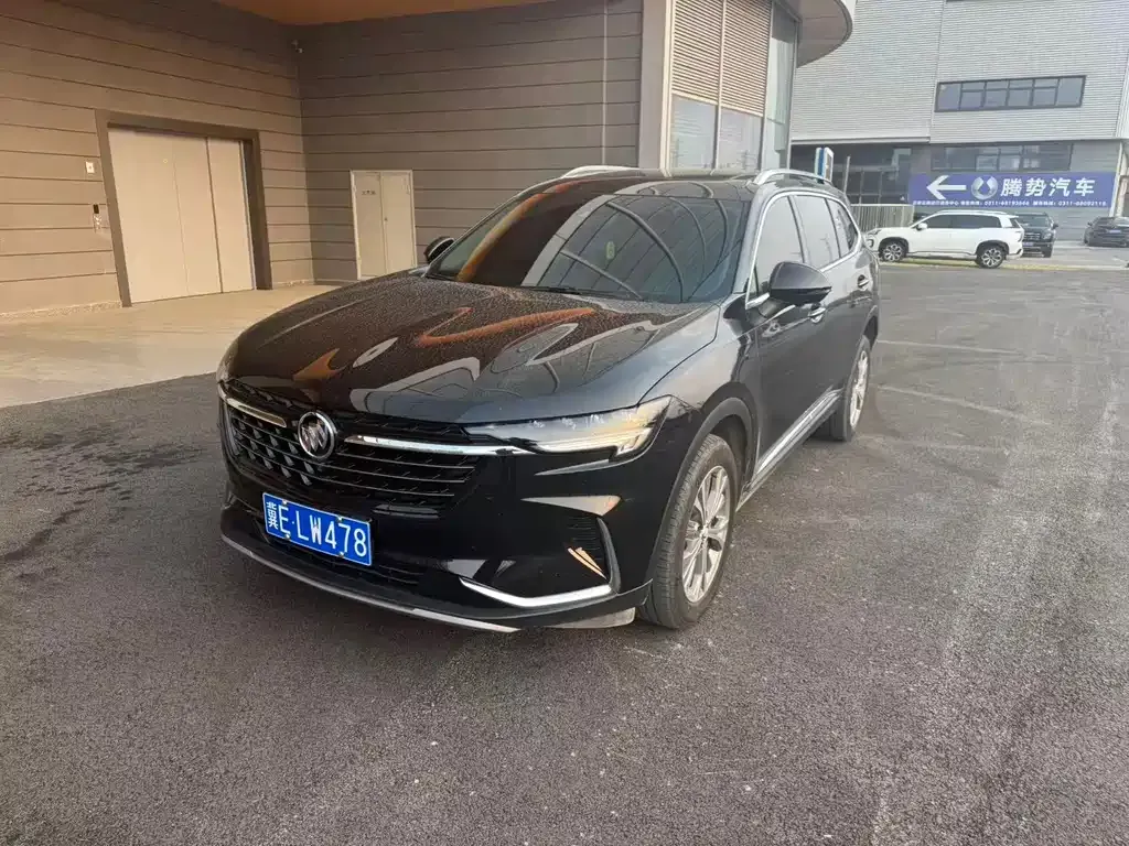 Buick Envision Plus — фото 1