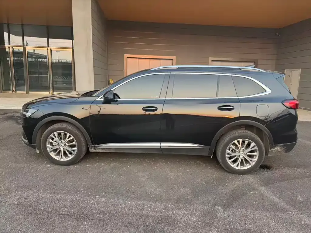 Buick Envision Plus — фото 2