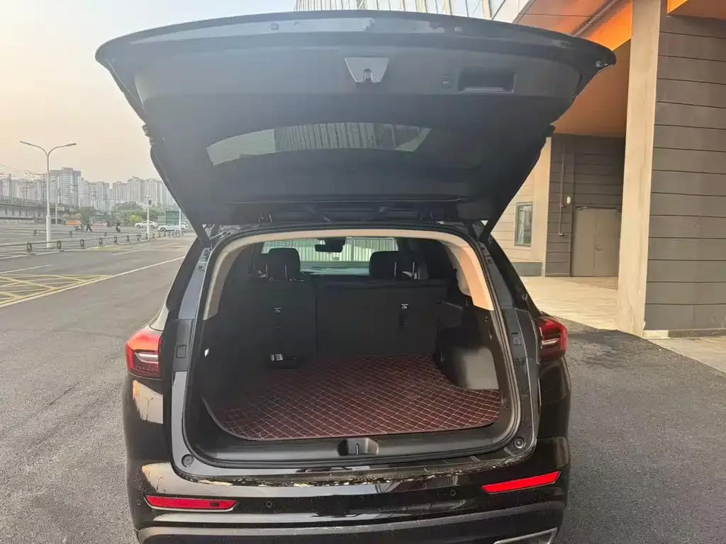 Buick Envision Plus — фото 8