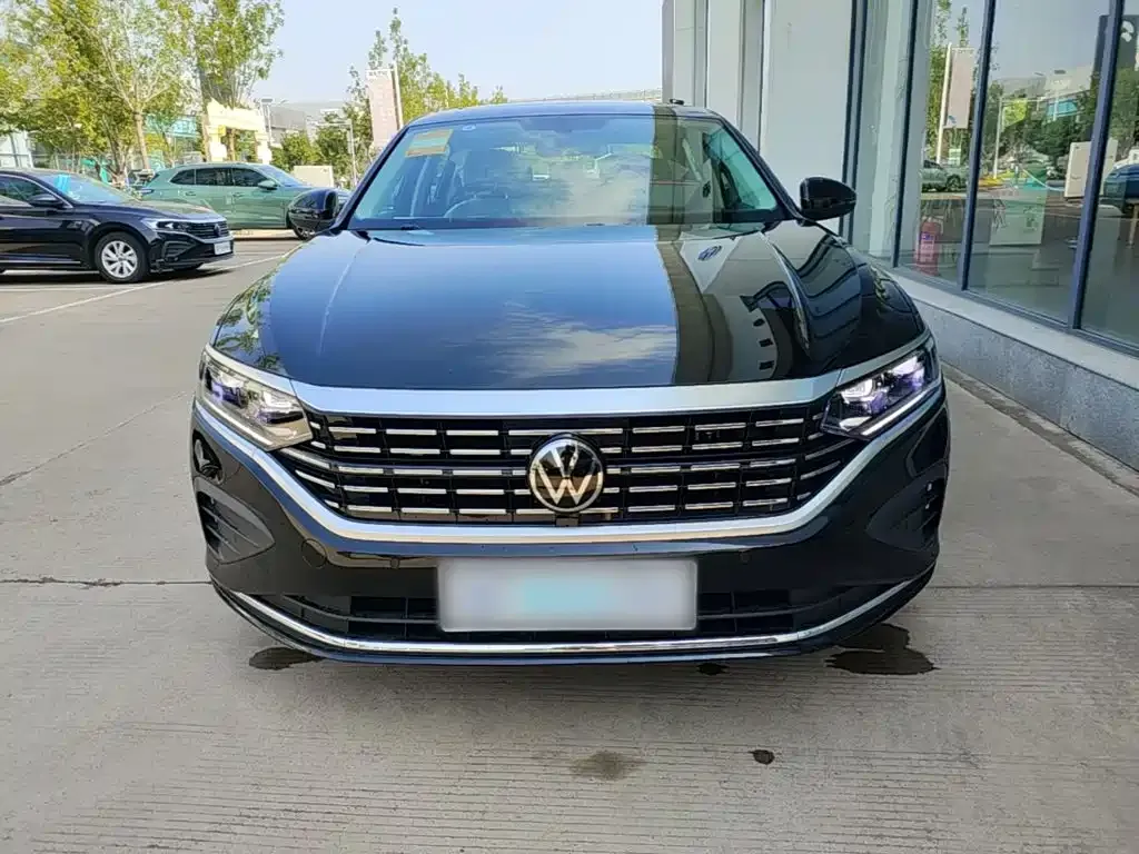 Volkswagen Passat — фото 6