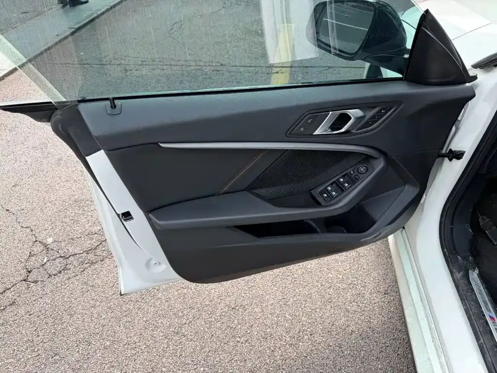 BMW 2 Series (Import) — фото 10