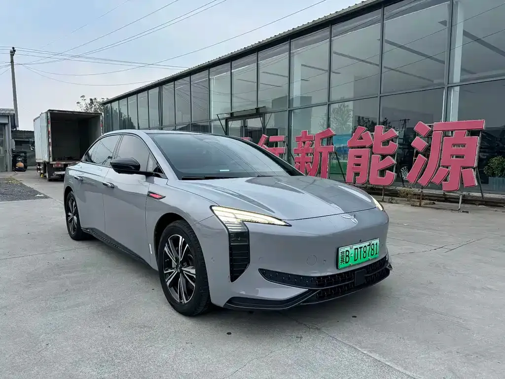 Hongqi EH7 — фото 3
