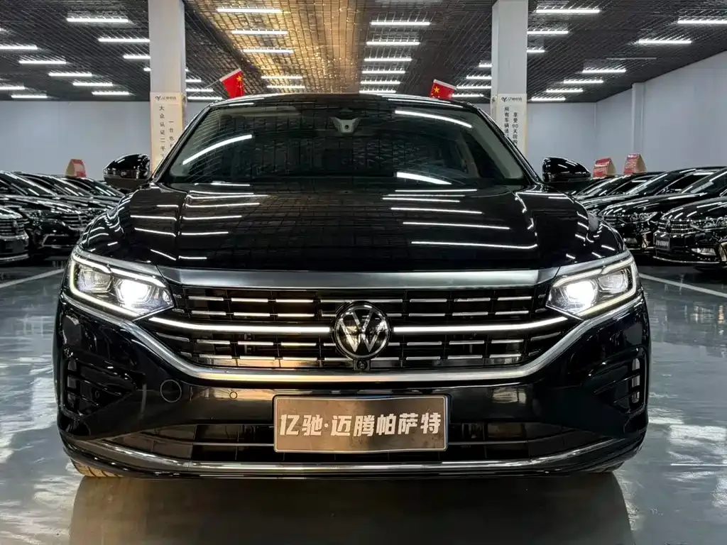 Volkswagen Passat — фото 8