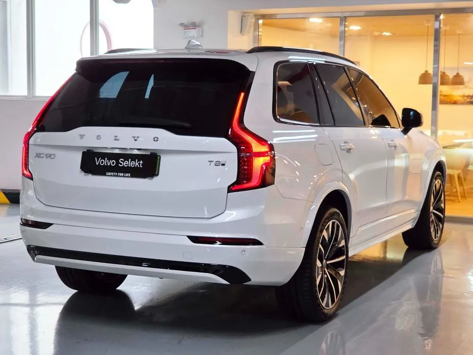 Volvo XC90 — фото 3
