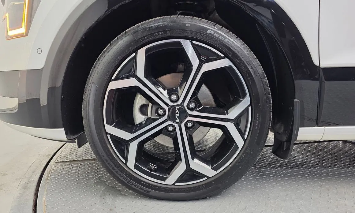 Kia Niro — фото 10