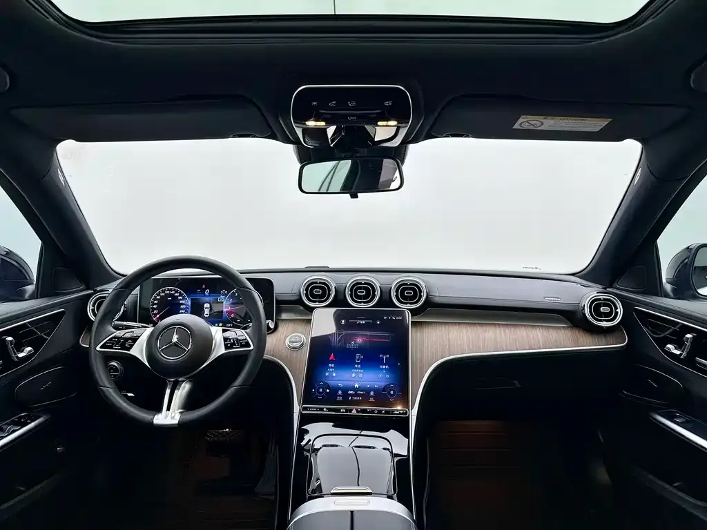 Mercedes-Benz C-Class — фото 4