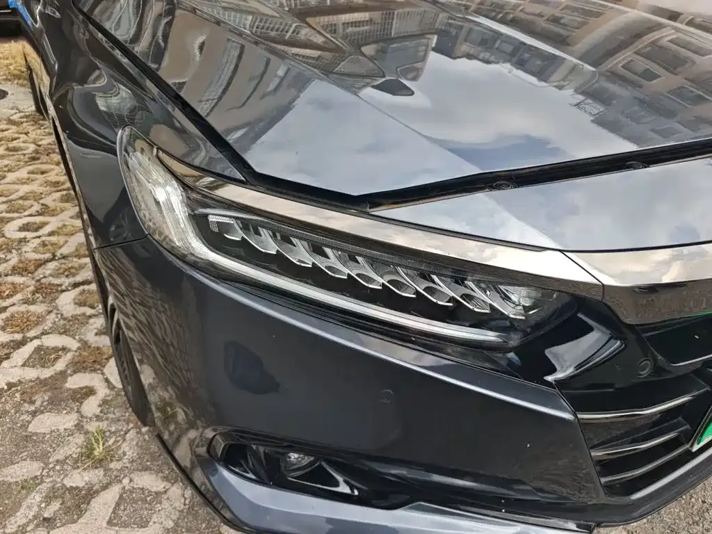 Honda Accord — фото 3