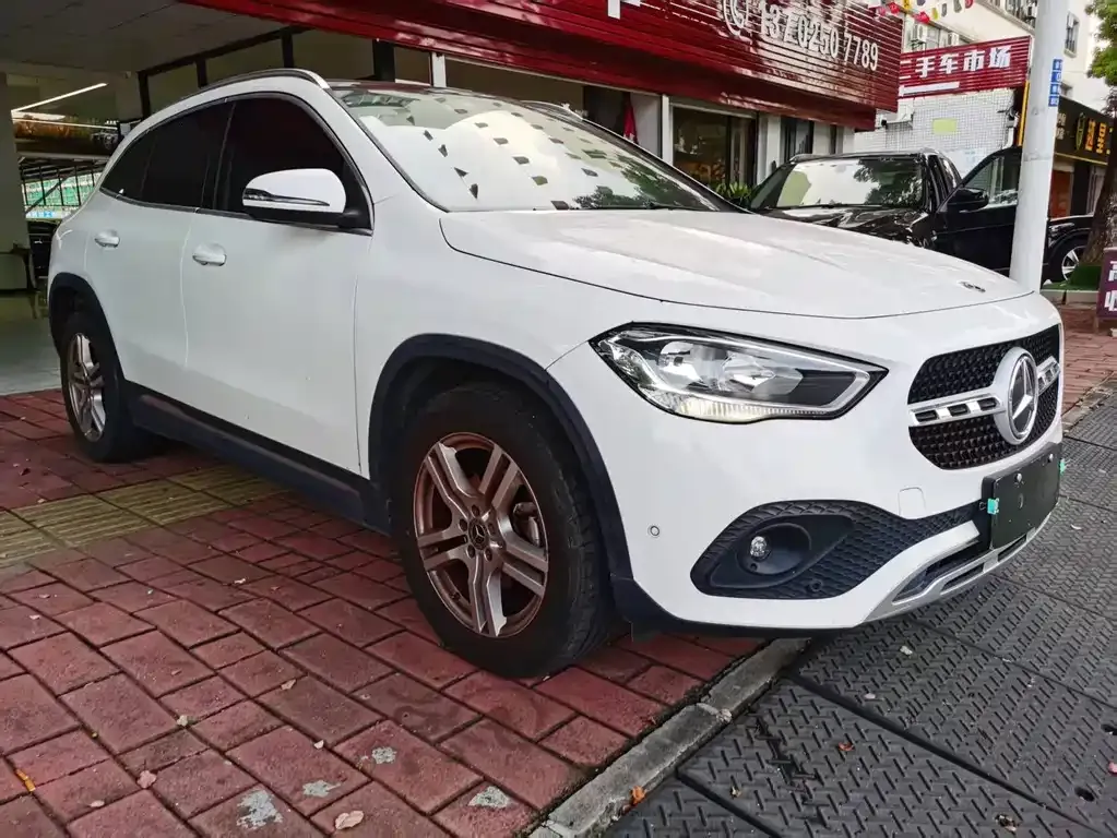 Mercedes-Benz GLA — фото 3