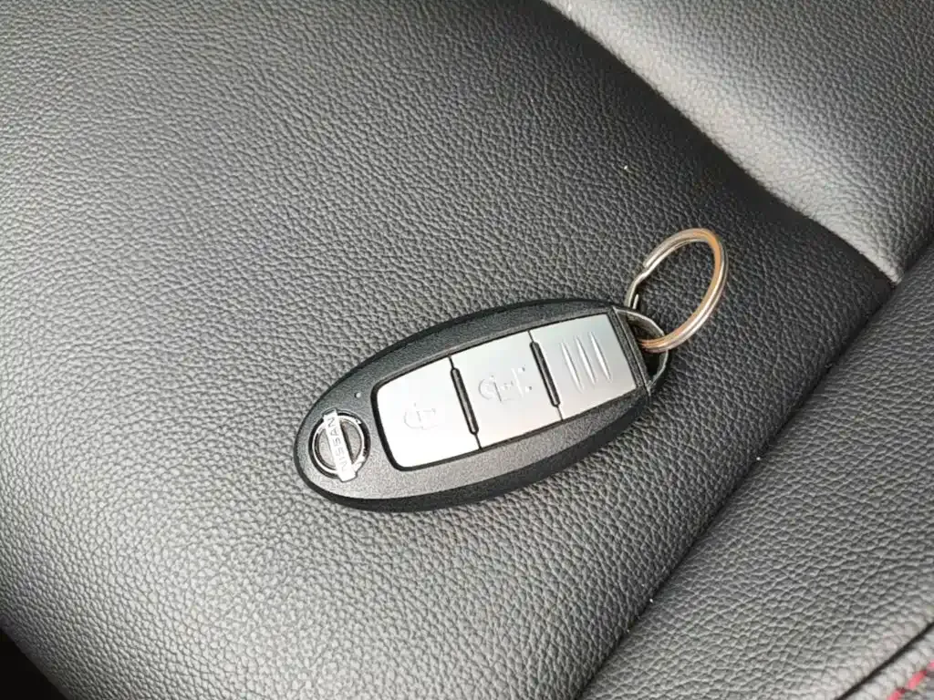 Nissan Qashqai — фото 10