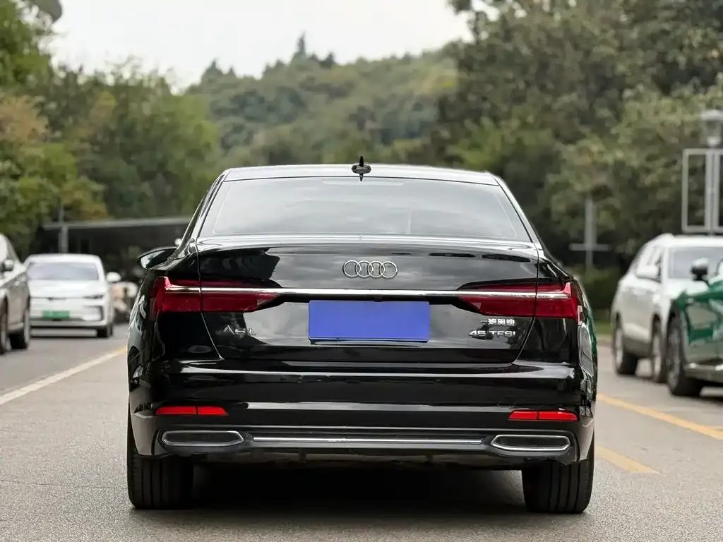 Audi A6L — фото 3