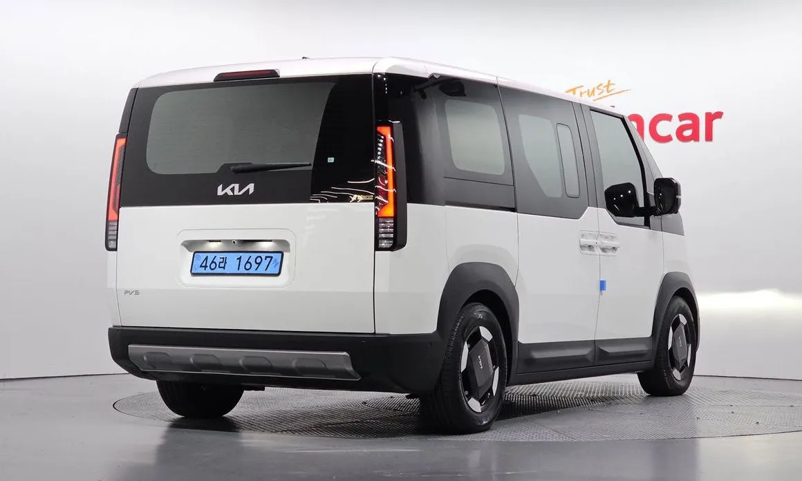 Kia PV5 — фото 4