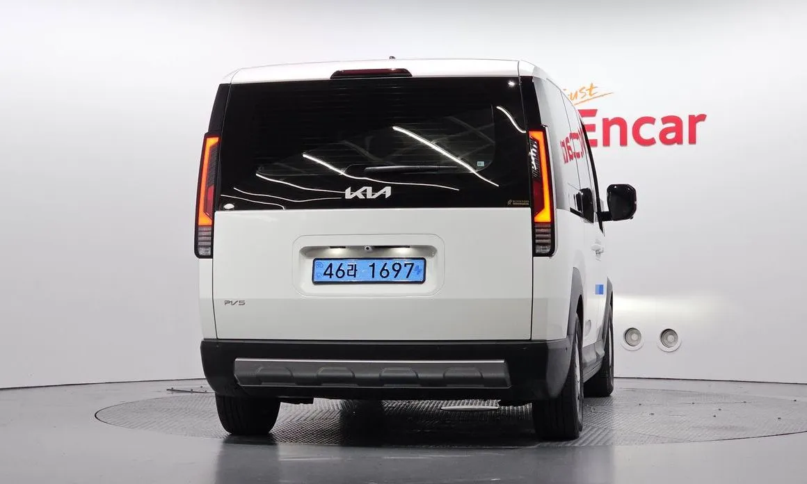 Kia PV5 — фото 3