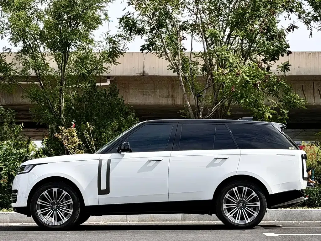Land Rover Range Rover — фото 10
