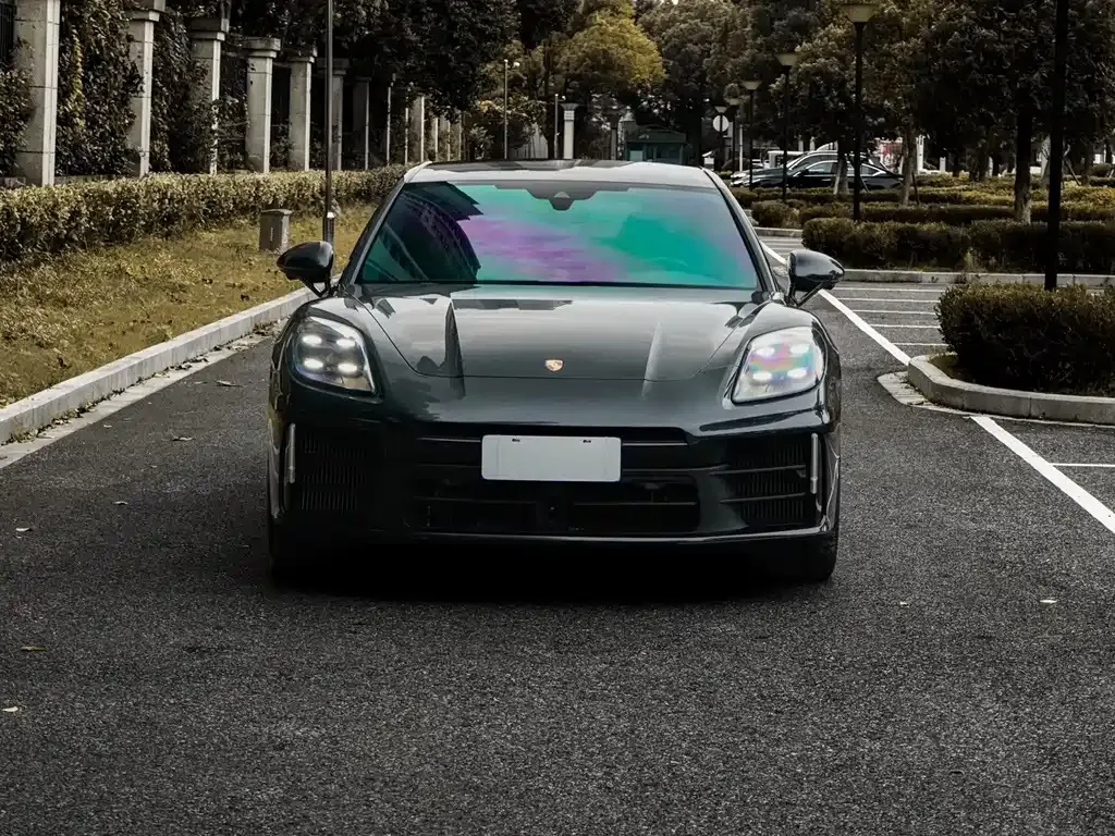 Porsche Panamera — фото 9