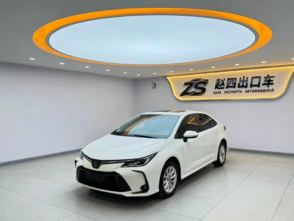 Toyota Corolla — фото 1