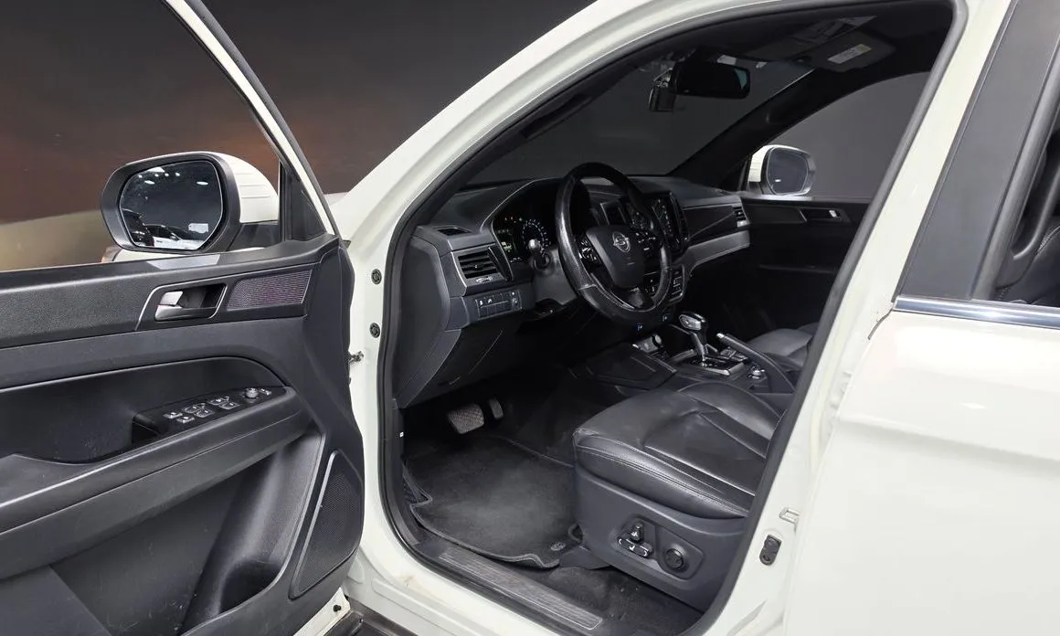 KG Mobility (Ssangyong) Rexton — фото 3