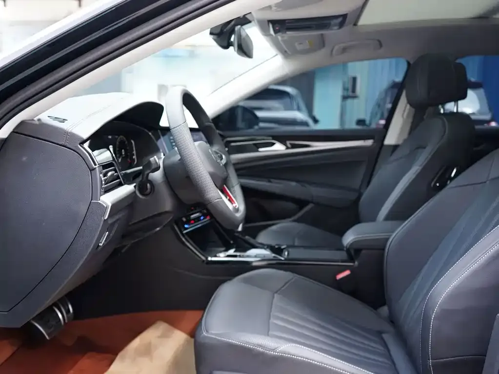 Volkswagen Passat — фото 3