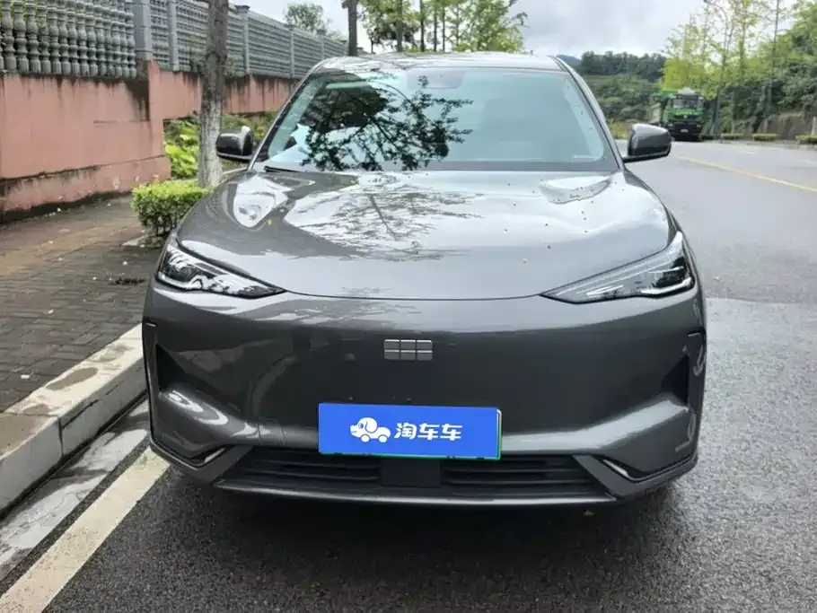 Geely Galaxy E5 — фото 10