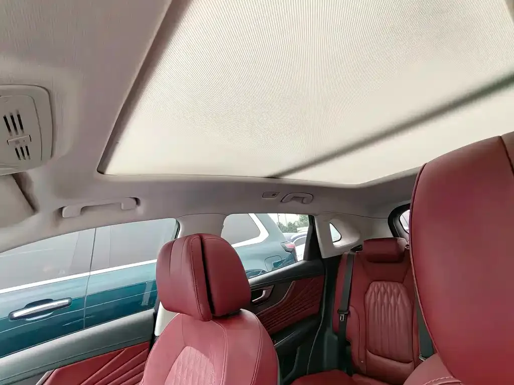 Hongqi HS5 — фото 6