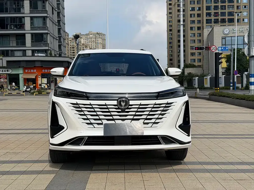 Changan CS75 PLUS — фото 7