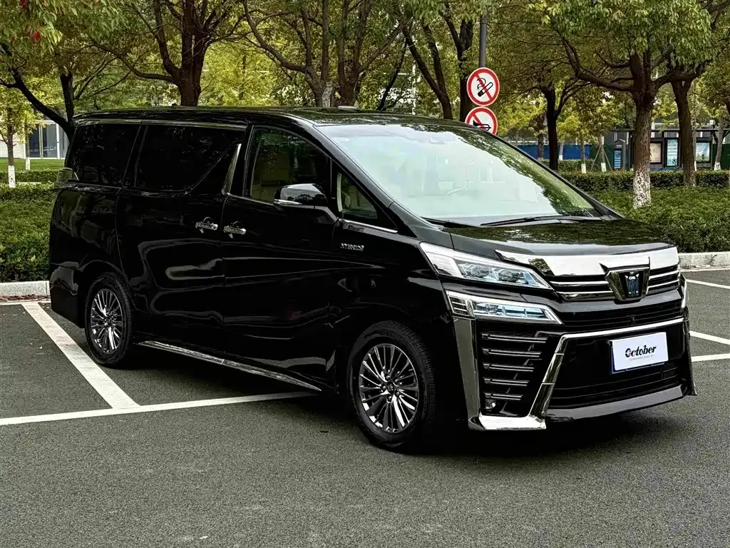 Toyota Vellfire — фото 10