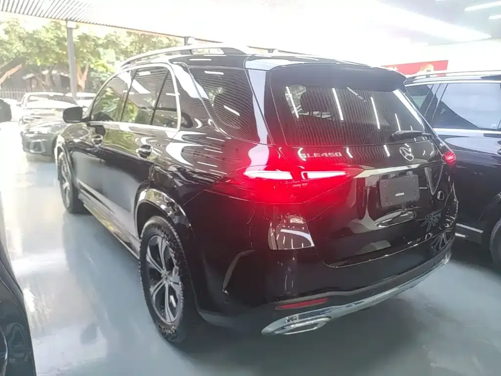 Mercedes-Benz GLE (Import) — фото 10
