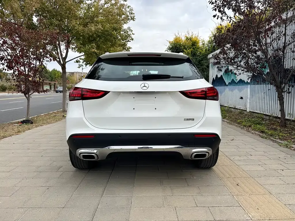Mercedes-Benz GLA — фото 10