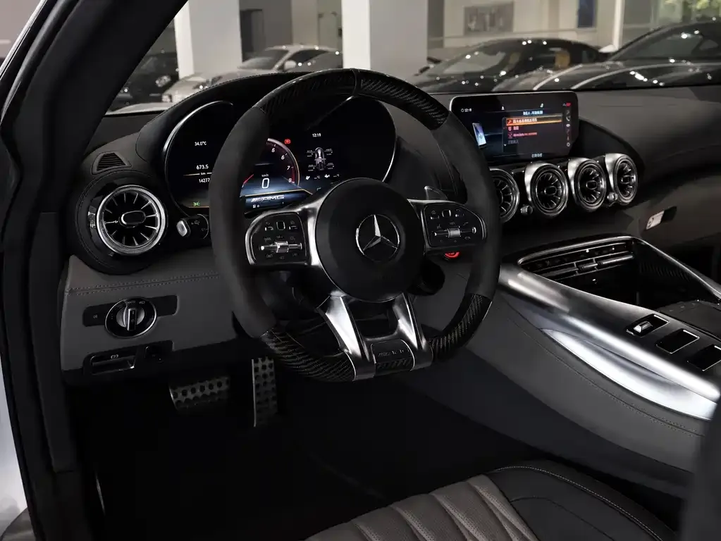 Mercedes-Benz AMG GT — фото 9