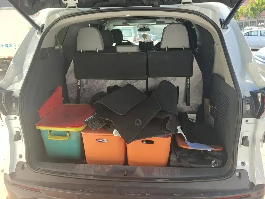 Toyota Granvia — фото 4