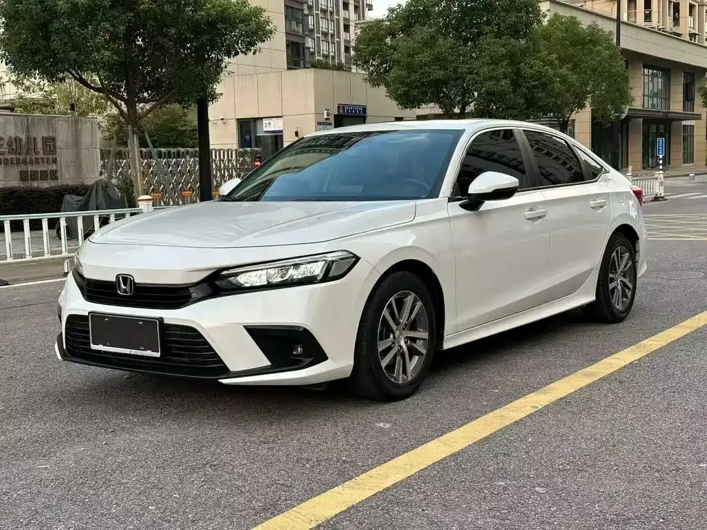 Honda Civic — фото 8