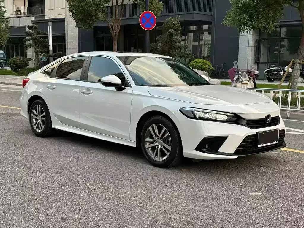 Honda Civic — фото 7