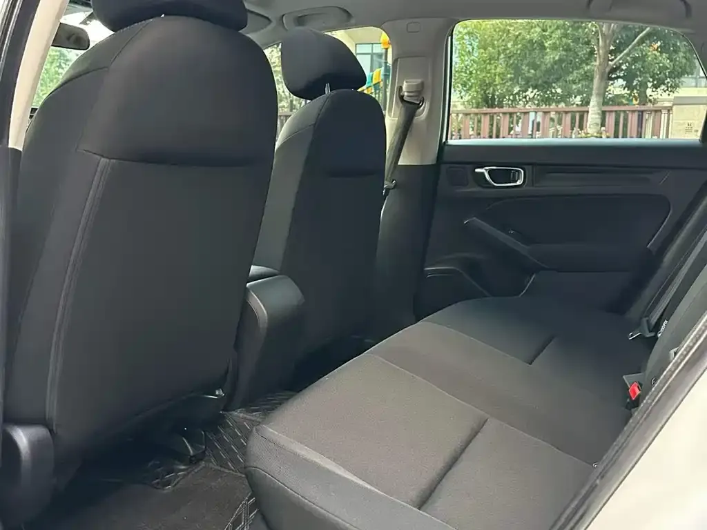 Honda Civic — фото 4