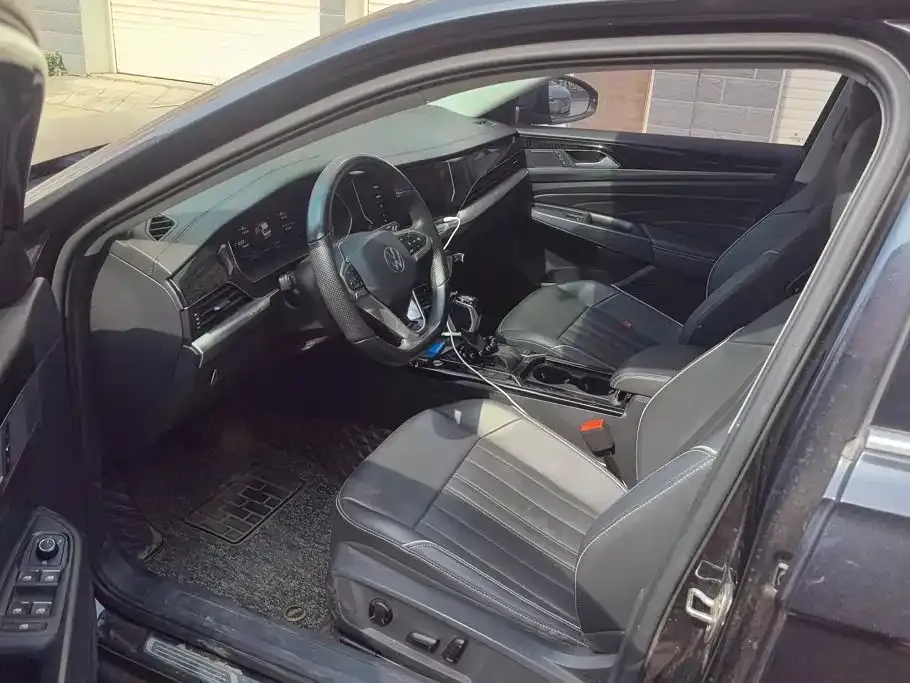Volkswagen Passat — фото 9