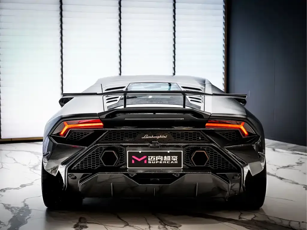 Lamborghini Huracan — фото 5