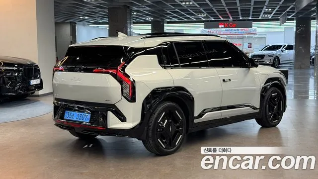 Kia EV3 — фото 7