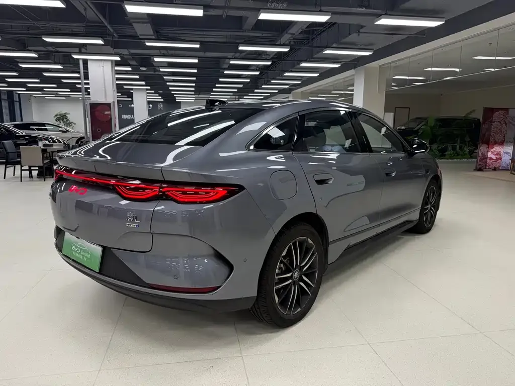 BYD Qin L — фото 3