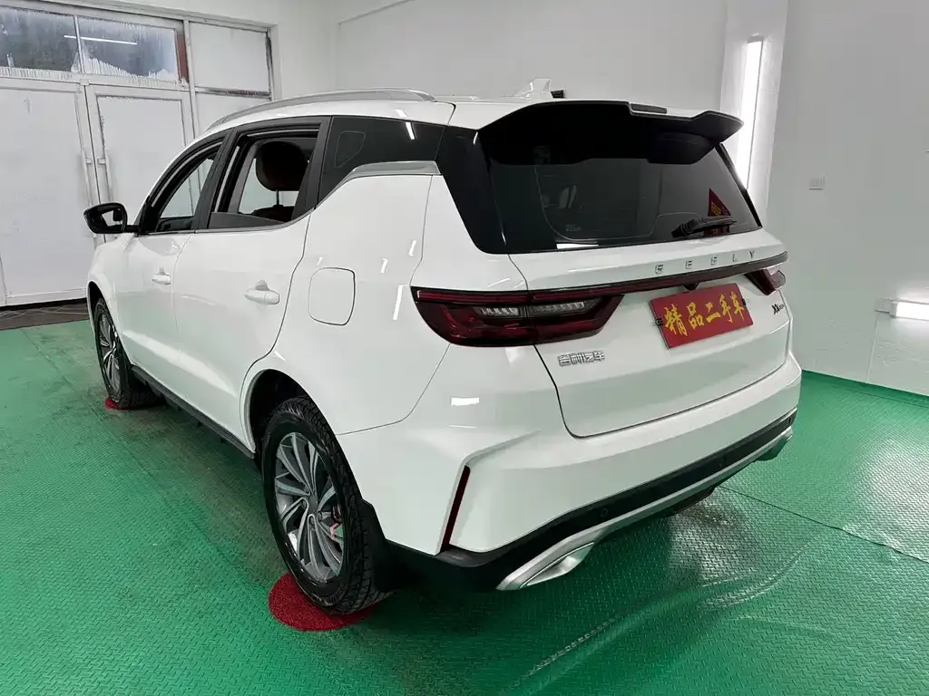 Geely Vision X6 — фото 9