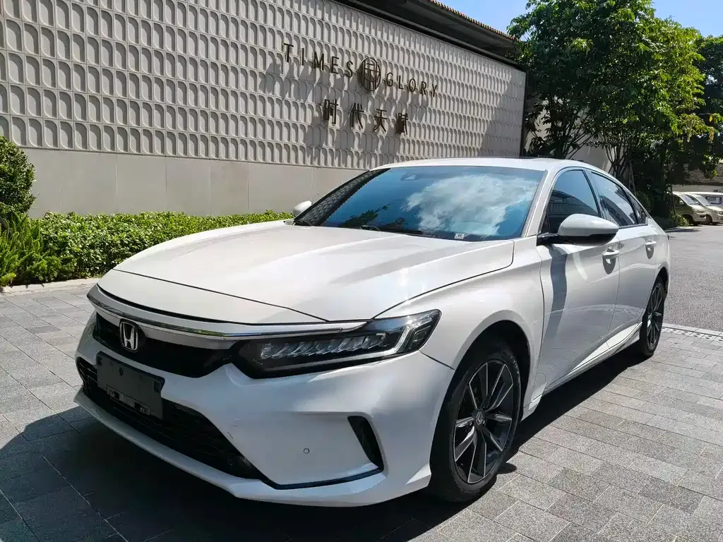 Honda Inspire — фото 1