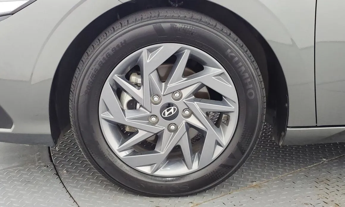Hyundai AVANTE — фото 6