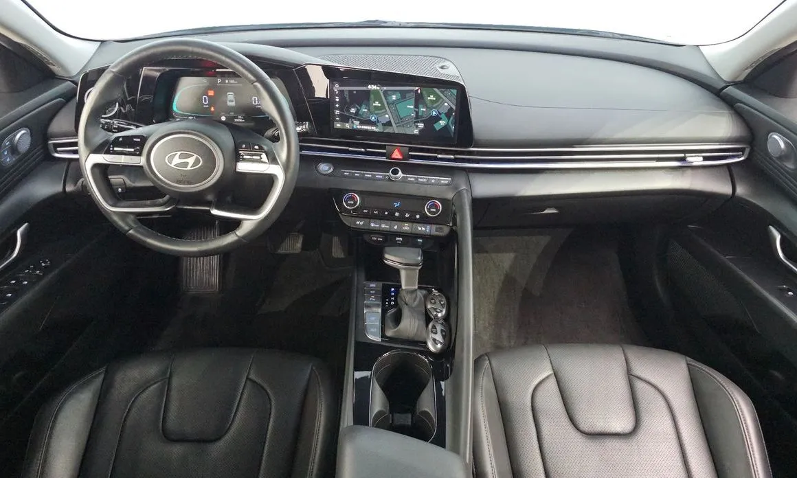 Hyundai AVANTE — фото 8