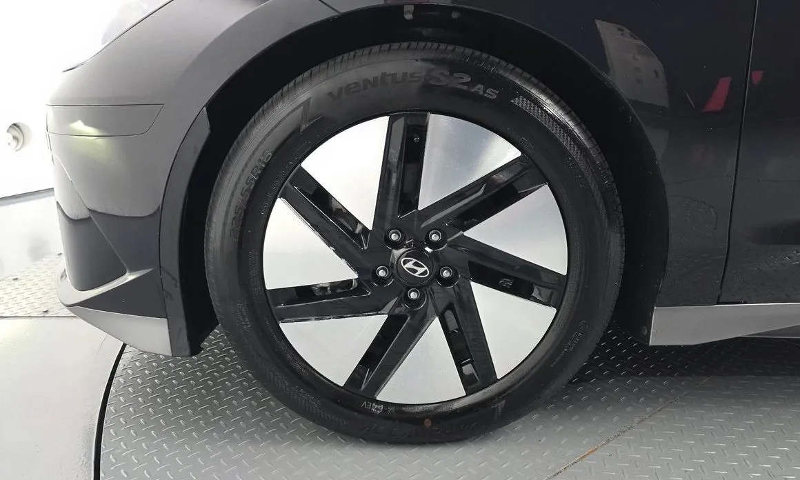 Hyundai Ioniq6 — фото 8