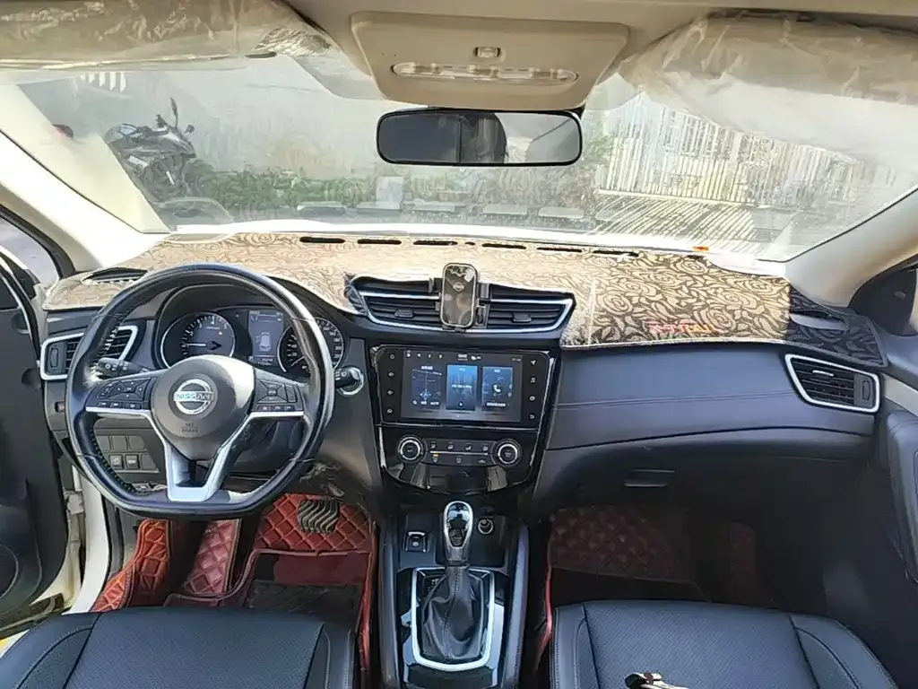 Nissan Qashqai — фото 3