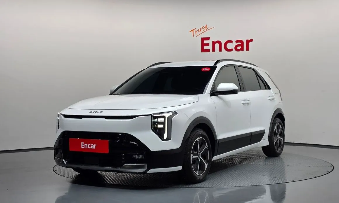 Kia Niro — фото 1