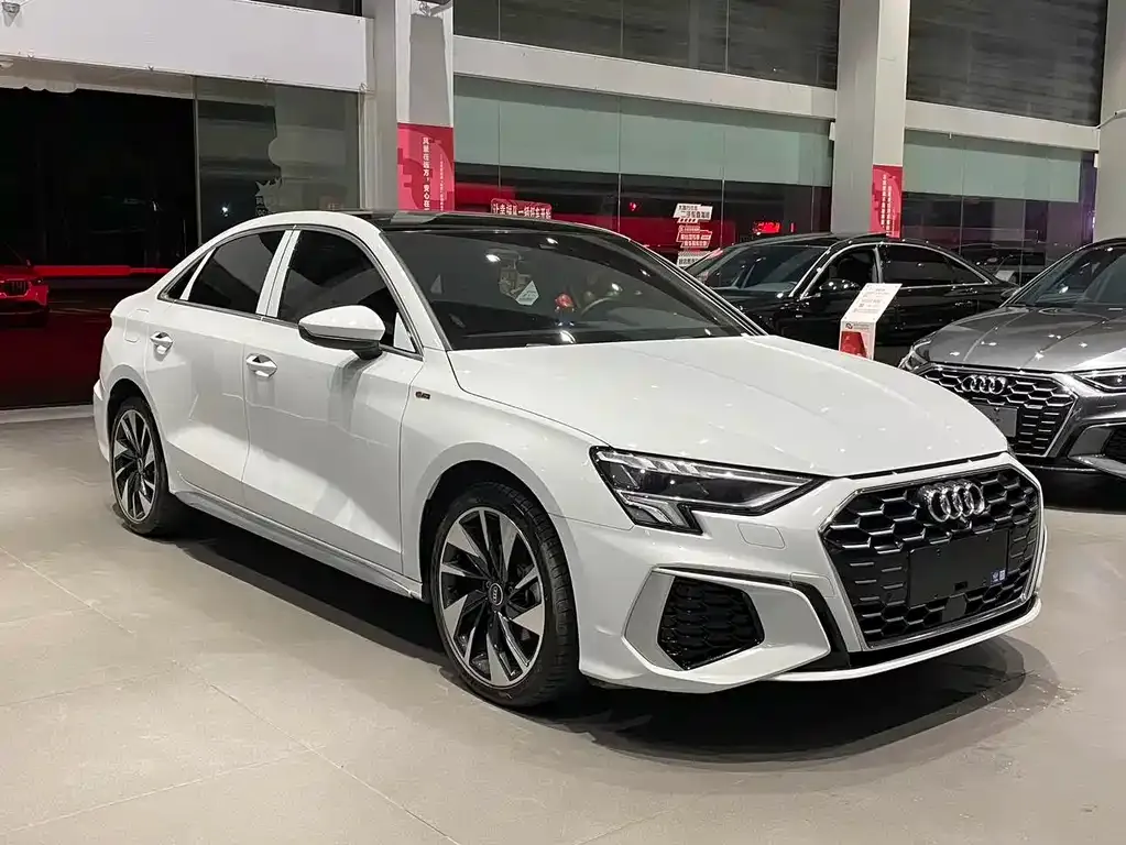 Audi A3 — фото 7
