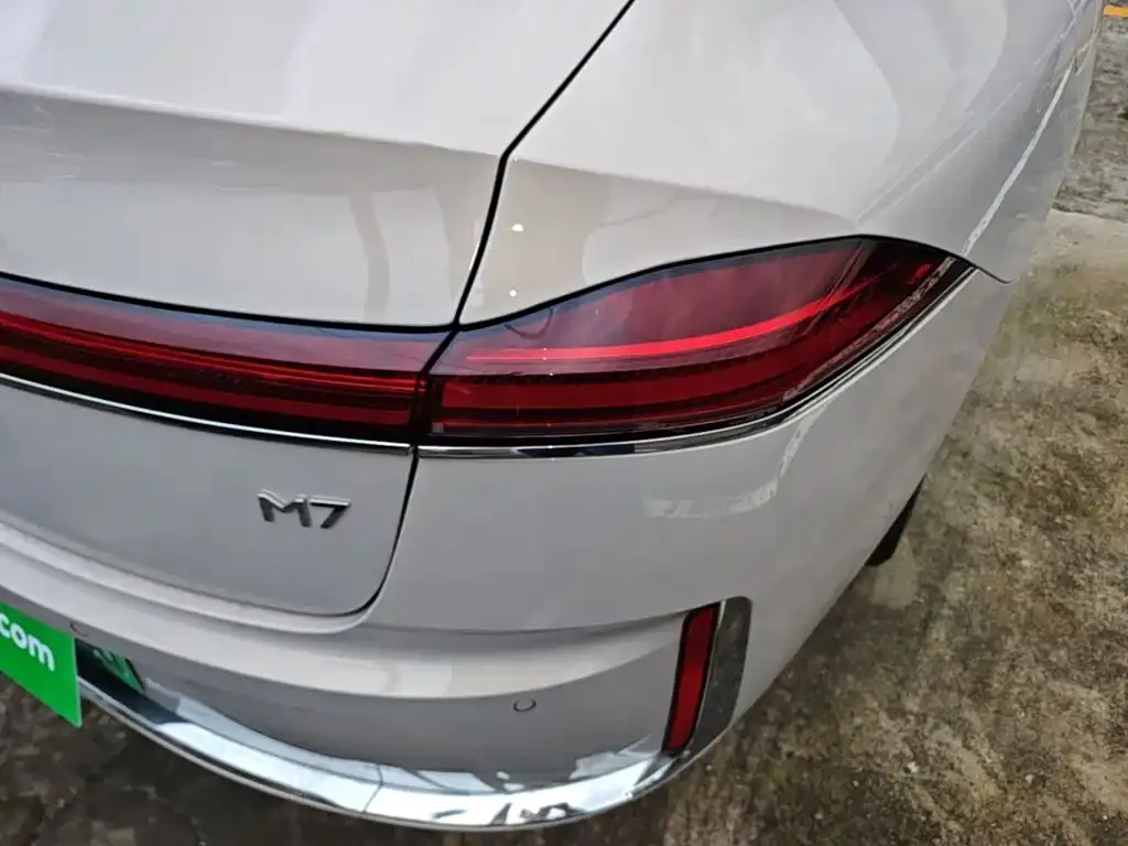 Roewe M7 DMH — фото 4