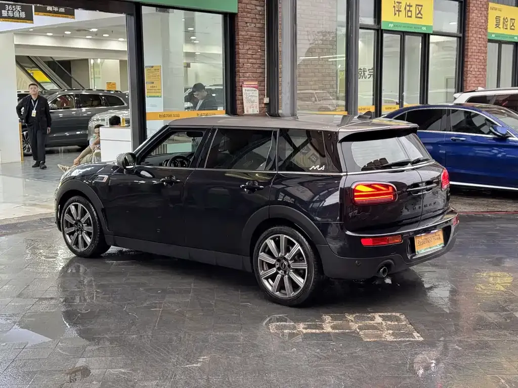 MINI Clubman — фото 8