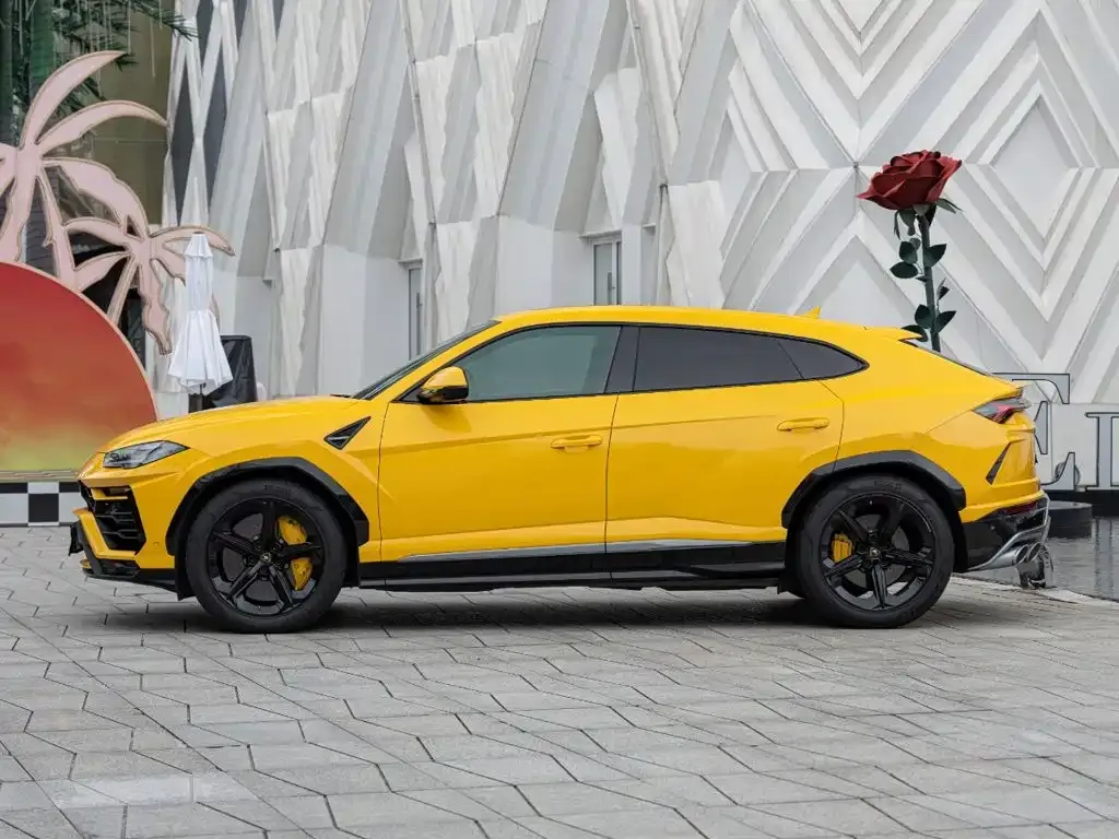 Lamborghini Urus — фото 5
