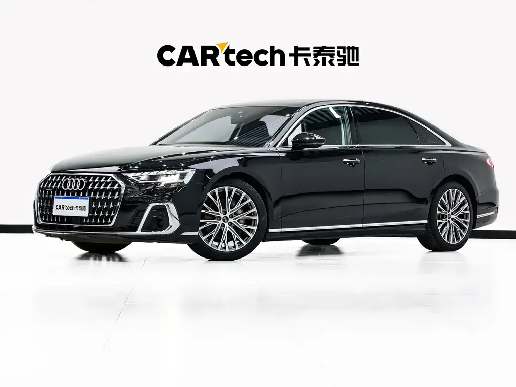 Audi A8 — фото 1
