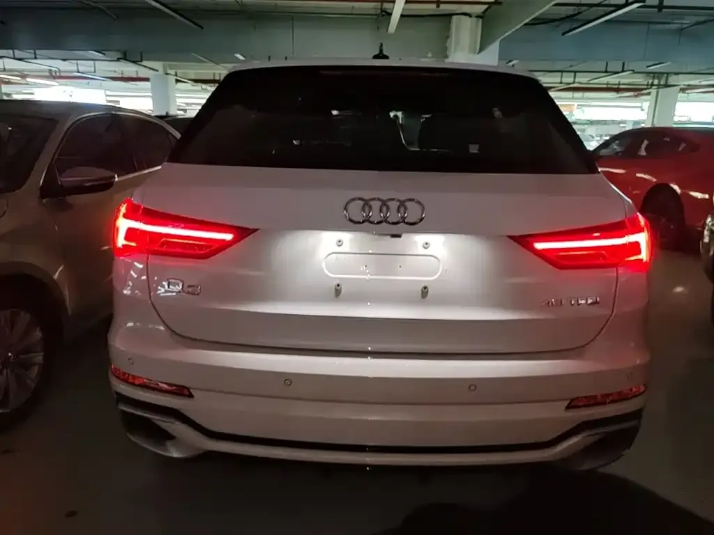 Audi Q3 — фото 2